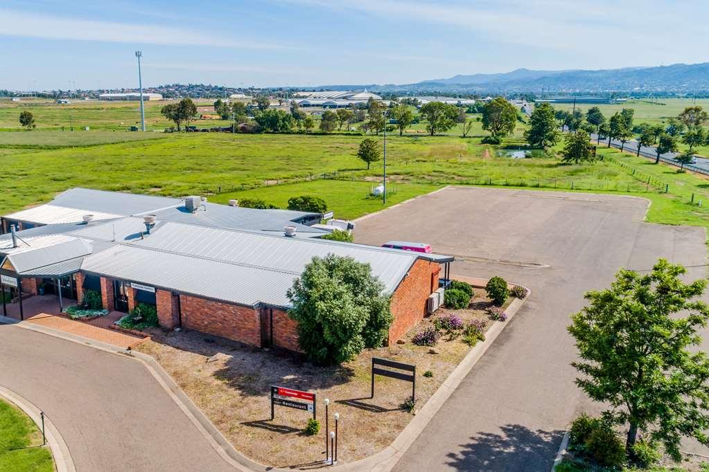 Econo Lodge Savannah Park Tamworth Exterior photo
