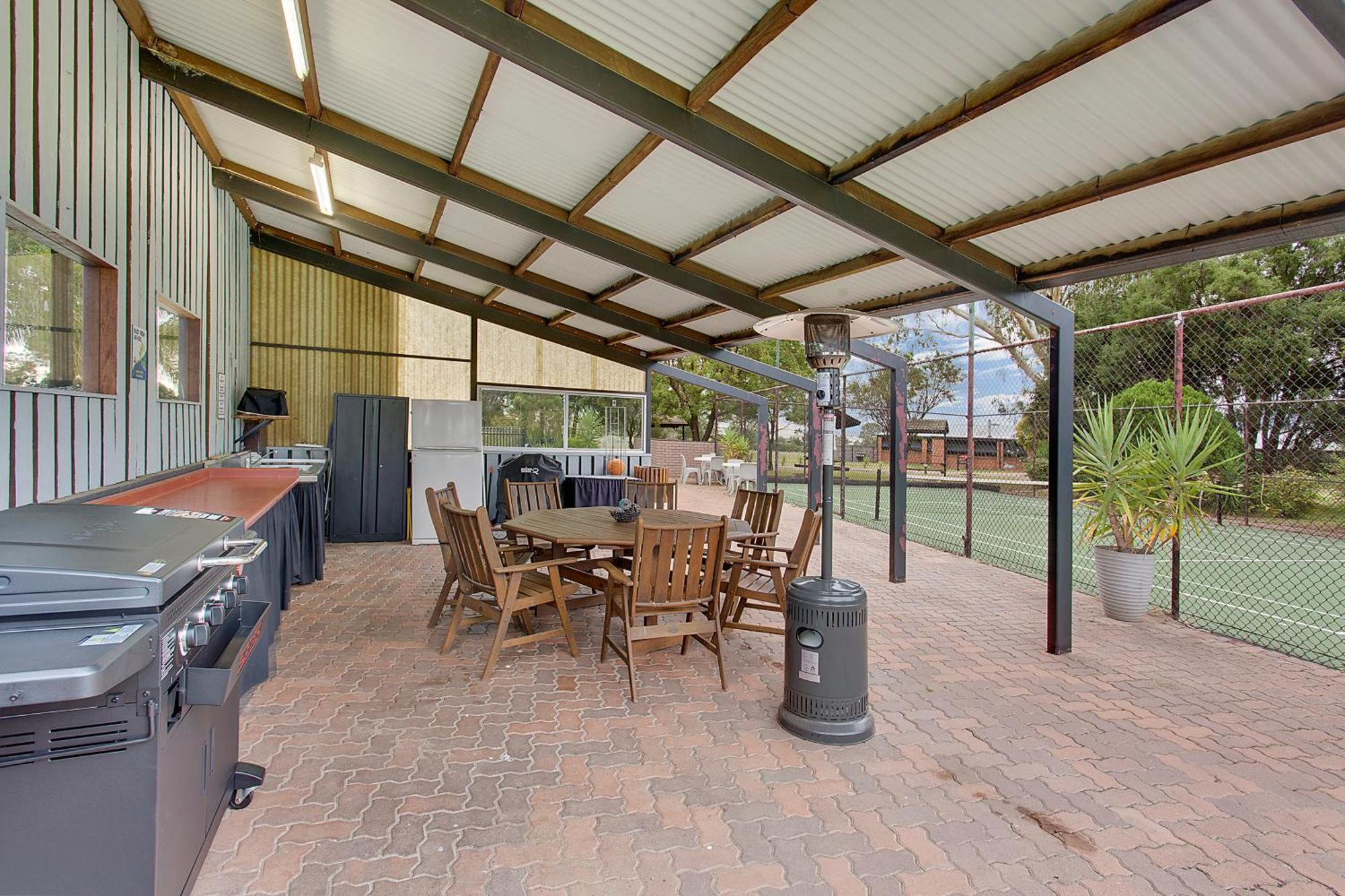 Econo Lodge Savannah Park Tamworth Exterior photo
